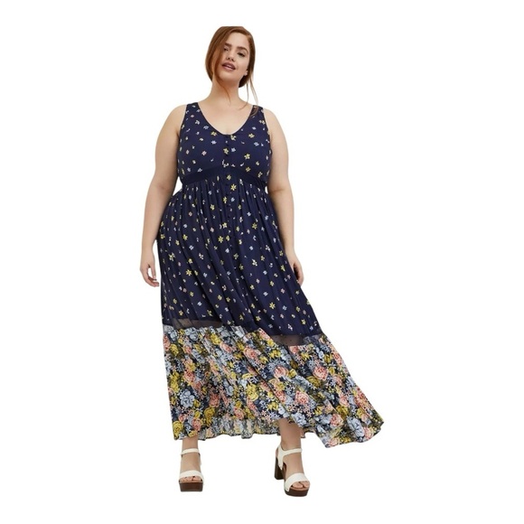 torrid Dresses & Skirts - TORRID Challis Button Front Floral Navy Maxi Dress Size 1X